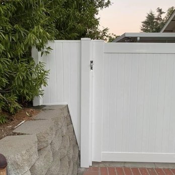 Vinyl Professionals - Finished problem edge - no longer a problem. - Fences & Gates Near Me - Valencia, California Vinyl Professionals - Finished problem edge - no longer a problem. - Fences & Gates Near Me - Valencia, California