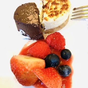 The Capital Grille - Chocolate espresso cake and creme brûlée cheese cake (my bites of) - Steakhouses Near Me - Palm Beach Gardens, Florida The Capital Grille - Chocolate espresso cake and creme brûlée cheese cake (my bites of) - Steakhouses Near Me - Palm Beach Gardens, Florida
