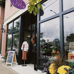 Trend Boutique - Fall outside