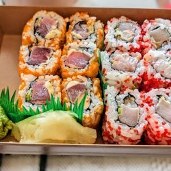Spicy tuna and spicy yellowtail rolls