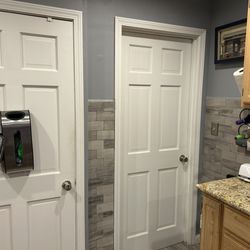 JB's Painting and Wallcovering - Paint the kitchen gray