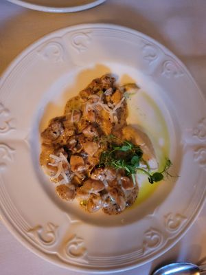 Auberge Baker Restaurant by null