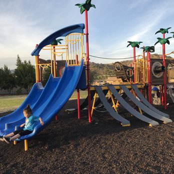 Gladstone Park - Parks Near Me - Glendora, California Gladstone Park - Parks Near Me - Glendora, California