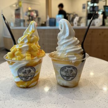 Sweet Cow Cafe - Mango Blast & Honey ice cream - Ice Cream & Frozen Yogurt Near Me - Pasadena, California