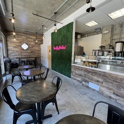 Loose Leaf Boba - Dining Room