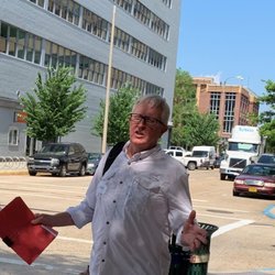 Enjoy Baton Rouge Walking & Food Tours - Leading the tour!