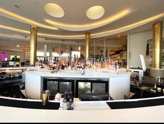 Bleau Bar by null