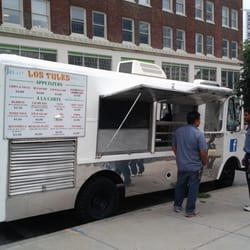 Los Tules Food Truck