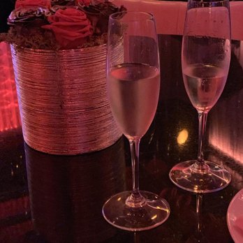 Myn-Tu - Asian Fusion Near Me - Miami Beach, Florida