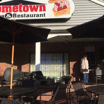 Hometown Pizza & Restaurant - Music time! - Pizza Near Me - Wallingford, Connecticut Hometown Pizza & Restaurant - Music time! - Pizza Near Me - Wallingford, Connecticut