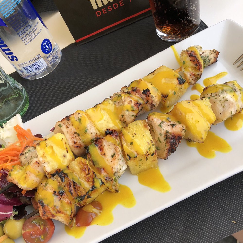 Bu Terraza - Chicken Skewers - Cocktail Bars Near Me - Toledo, TO