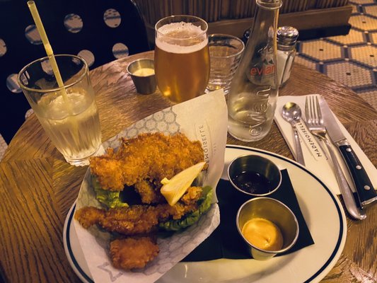 Café Mademoiselle by null