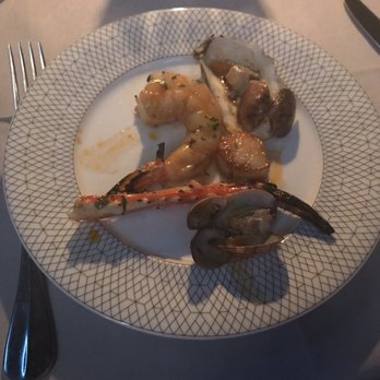 Maple & Ash - Some choices from the baller seafood tower - Steakhouses Near Me - Chicago, Illinois Maple & Ash - Some choices from the baller seafood tower - Steakhouses Near Me - Chicago, Illinois