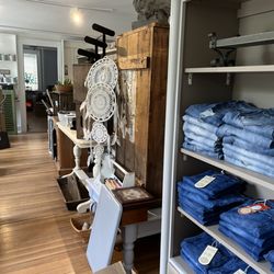Tracey's Soul Synergy Wellness - Shopping