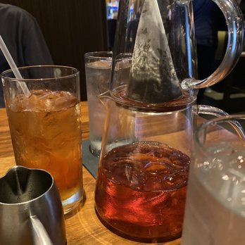 J Gilbert's - Fresh brewed black tea with a simple syrup. This was so fun and delicious! - Seafood Near Me - Des Pers, Missouri J Gilbert's - Fresh brewed black tea with a simple syrup. This was so fun and delicious! - Seafood Near Me - Des Pers, Missouri