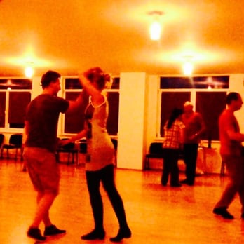 Salsastyle - Montags Kurs! - Dance Schools Near Me - Berlin, BE