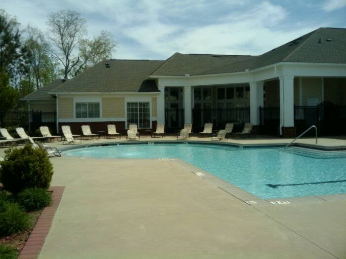 RIDGEWALK APARTMENTS Updated September 2024 11 Photos & 21 Reviews 1 Elena Way, Woodstock