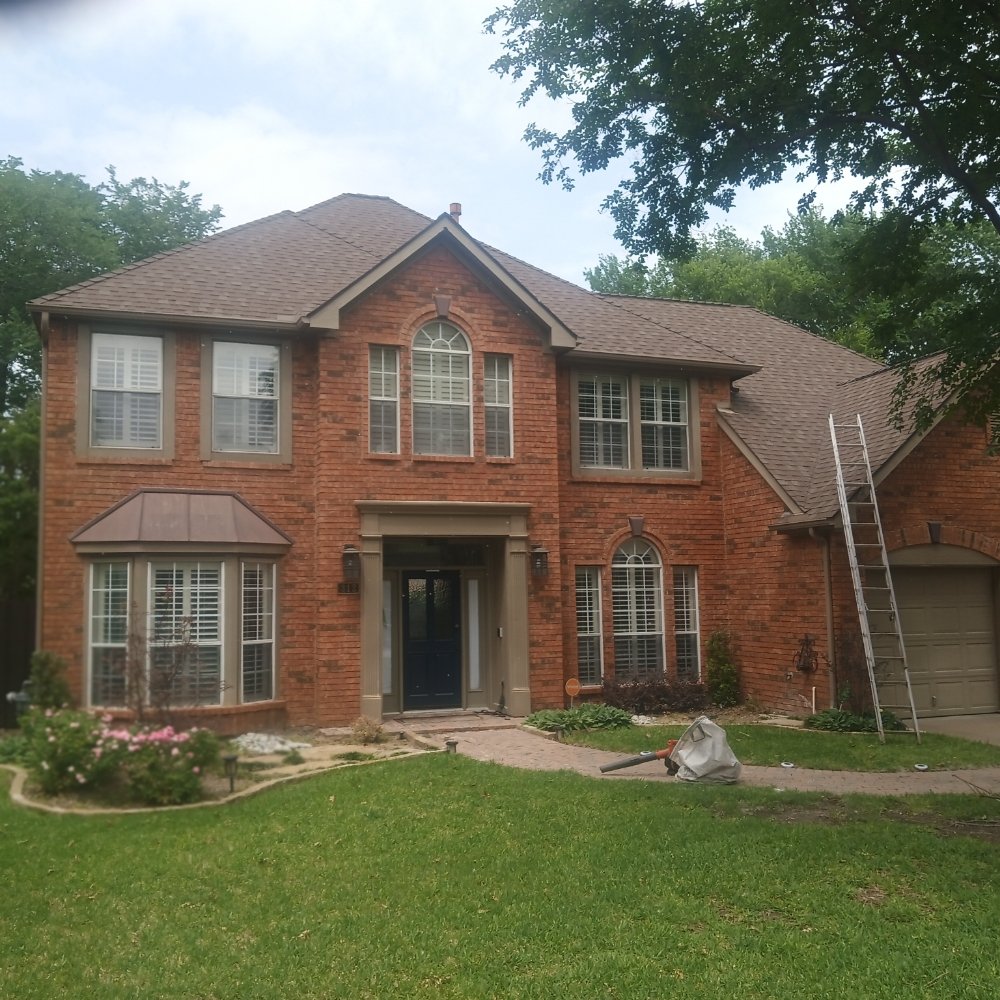 Slide of Pro Source Gutter Cleaning