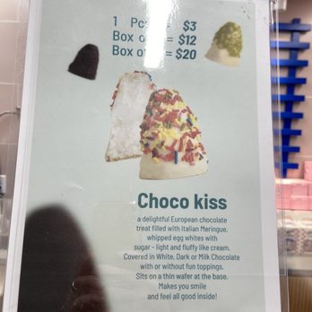 The Showroom Bakehouse - Choco kiss - Bakeries Near Me - Brooklyn, New York The Showroom Bakehouse - Choco kiss - Bakeries Near Me - Brooklyn, New York