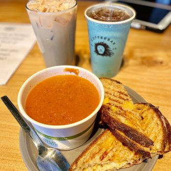 Coffeebar - Iced coconut chai, Iced Americano, Tomato soup with three-cheese grilled cheese sandwich - Coffee & Tea Near Me - Menlo Park, California