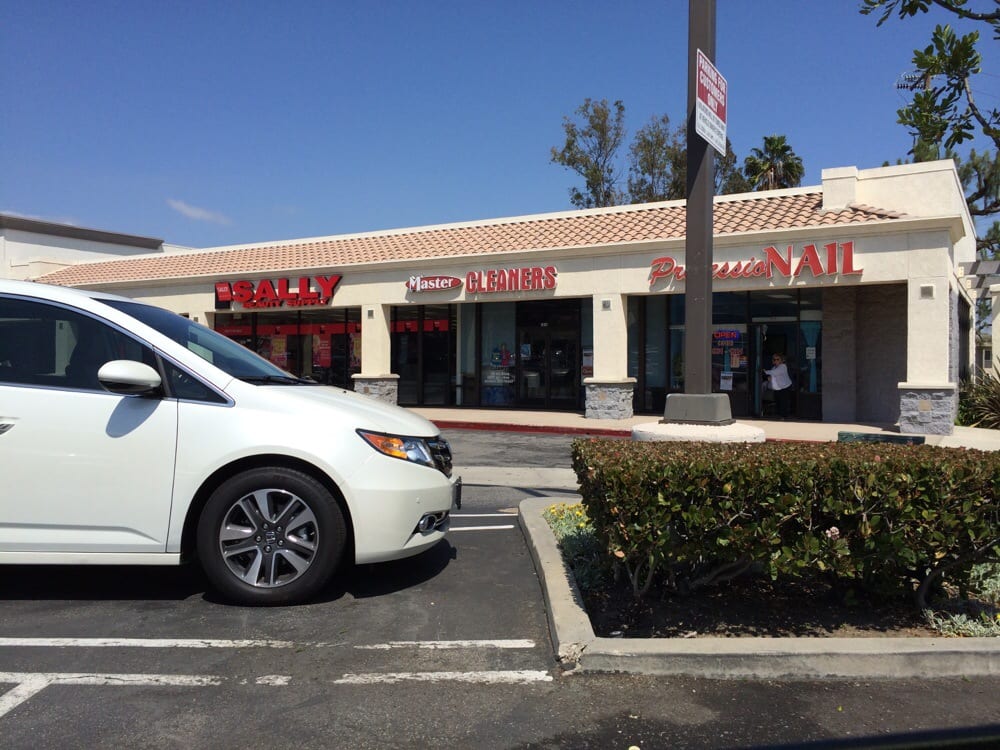 MASTER CLEANERS Updated May 2024 10 Photos & 35 Reviews 1018 N Western Ave, San Pedro