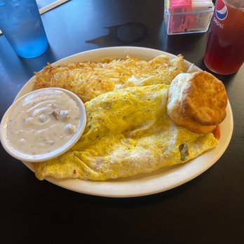 Hungry Hunter Restaurant - Breakfast & Brunch Near Me - Branson, Missouri