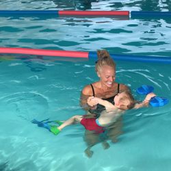 Utah Swim Academy - JoD is teaching my son proper position and technique.