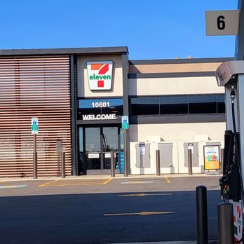 7-Eleven - a gas pump at a gas station - Gas Stations Near Me - Manassas, Virginia 7-Eleven - a gas pump at a gas station - Gas Stations Near Me - Manassas, Virginia