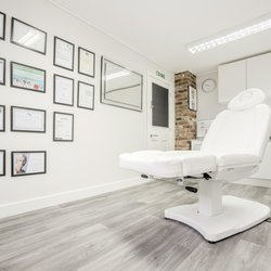 PMA Medical Limited - Wrinkle smoothing, lip filler and aesthetics treatment room at PMA Medical