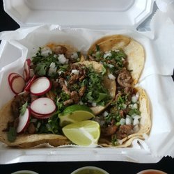 Super Mart 401 Tienda Taqueria Mexicana - Carna Asada tacos...