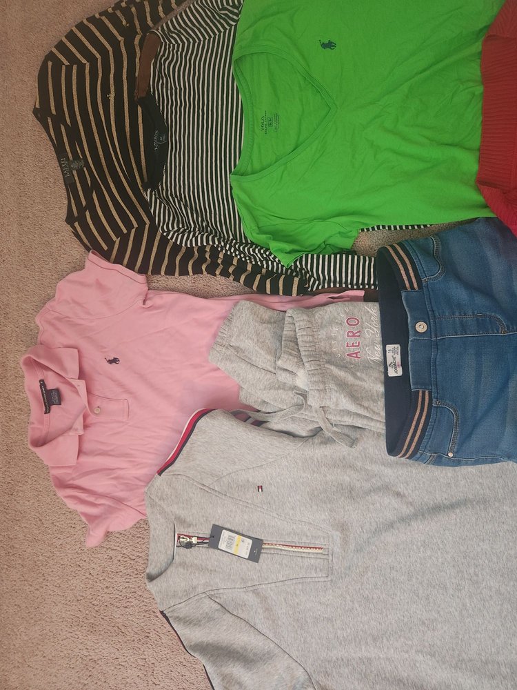 PLATO’S CLOSET Updated October 2024 13 Photos & 32 Reviews 2495 Brunswick Pike, Lawrence