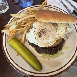 La Mariposa - Southern California Butger & Fries