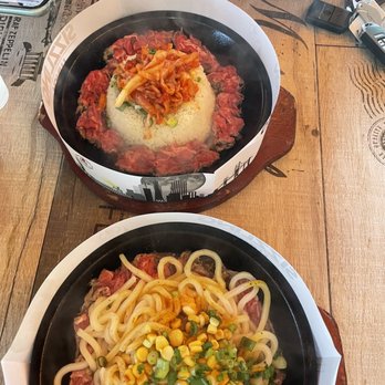 Sizzling Lunch - Kimchi Beef Pepper Rice & Curry Beef Udon - Japanese Near Me - San Jose, California