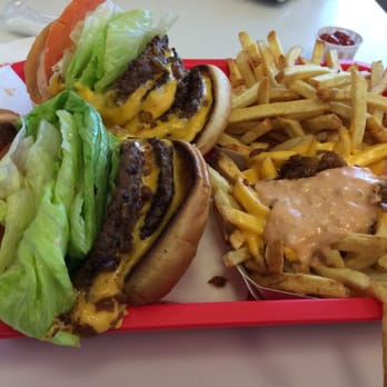 In-N-Out Burger - Delicious box of goodies - Fast Food Near Me - Goleta, California In-N-Out Burger - Delicious box of goodies - Fast Food Near Me - Goleta, California
