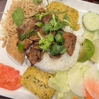 Com Ga Ninh Kieu - Com Tam Ninh Kieu (Vietnamese Combo Rice) - Vietnamese Near Me - Atlantic City, New Jersey Com Ga Ninh Kieu - Com Tam Ninh Kieu (Vietnamese Combo Rice) - Vietnamese Near Me - Atlantic City, New Jersey