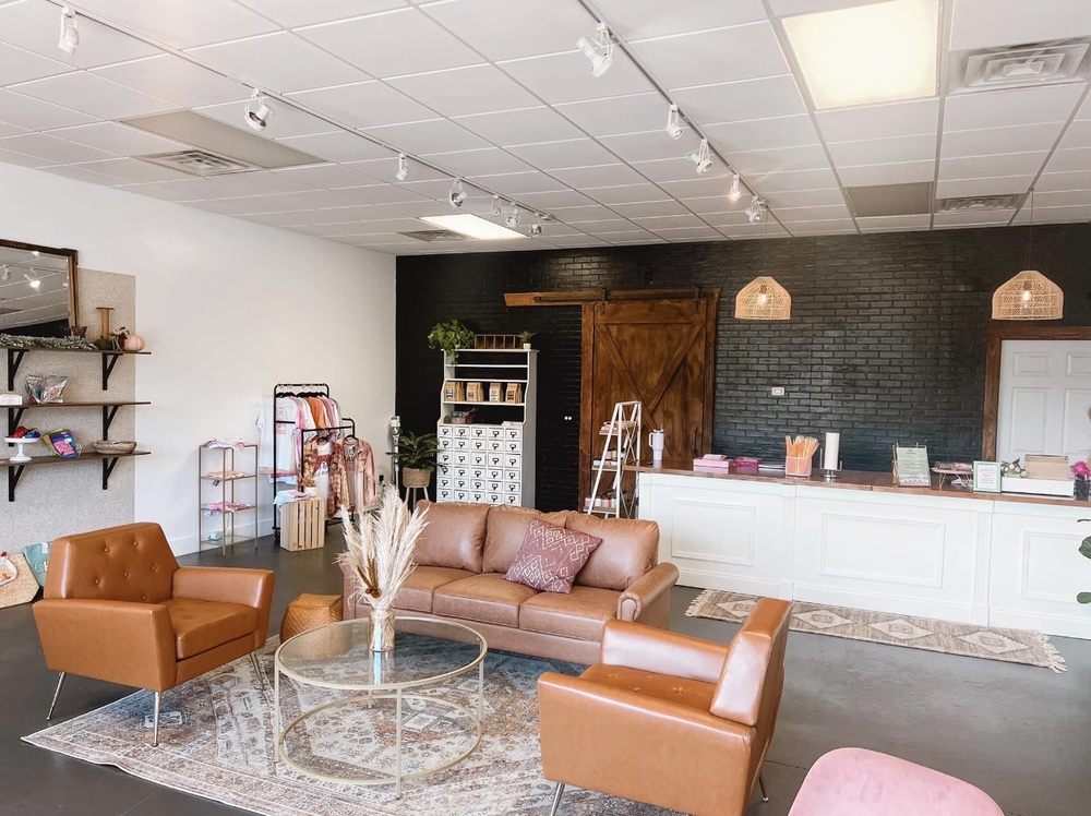 Brave Coffee & Tea Logo