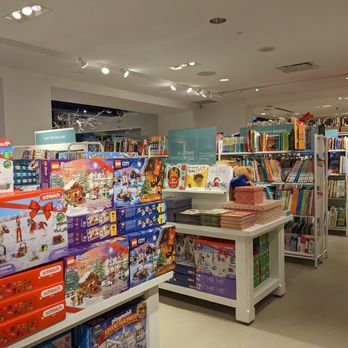 Indigo - Bookstores Near Me - Ottawa, Ontario