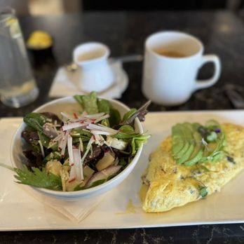 Rize Carmel - Breakfast & Brunch Near Me - Carmel, Indiana