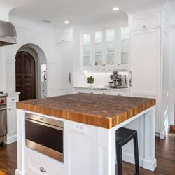 Kirshman & Associates, Kitchen and Bath Design Studio