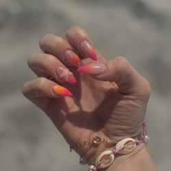 Rose's Nails - Nails