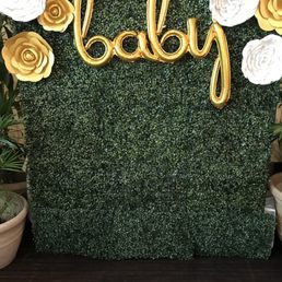 Affordable and sturdy Ivy backdrop Affordable and sturdy Ivy backdrop