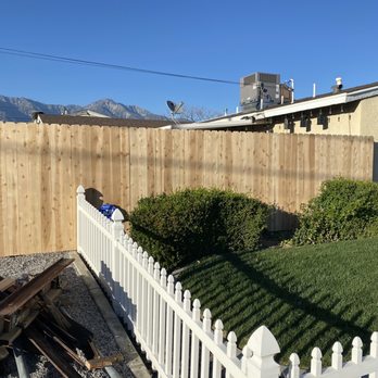 Villa Fencing - Front view of the side fence and walk-in gate - Fences & Gates Near Me Villa Fencing - Front view of the side fence and walk-in gate - Fences & Gates Near Me
