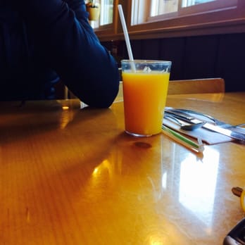 The Sunrise Shack - Fresh squeezed orange juice - Breakfast & Brunch Near Me - Glen, New Hampshire