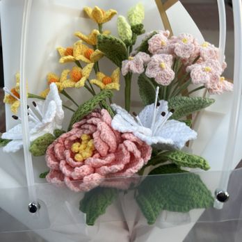 Sweet Chillin - One of the bouquets I purchased - Gift Shops Near Me - Whittier, California Sweet Chillin - One of the bouquets I purchased - Gift Shops Near Me - Whittier, California