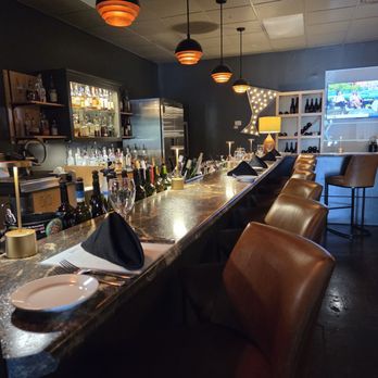 Gourmet & Co - Bar - New American Near Me - Johnson City, Tennessee