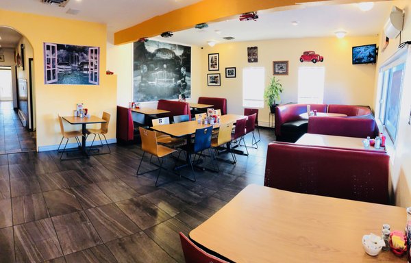 Beny's Diner by null