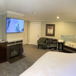 The Golden Apple Inn