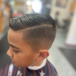 Roselay Beauty Salon