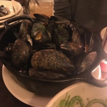 The Smith - The Pot of Mussels - New American Near Me - New York, New York The Smith - The Pot of Mussels - New American Near Me - New York, New York