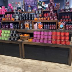 Bath & Body Works